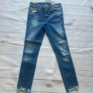 Diesel Skinzee Women's Blue Distressed jeans size  28